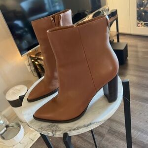 Calvin Klein Brown Heeled Boots Sleek Leather Design